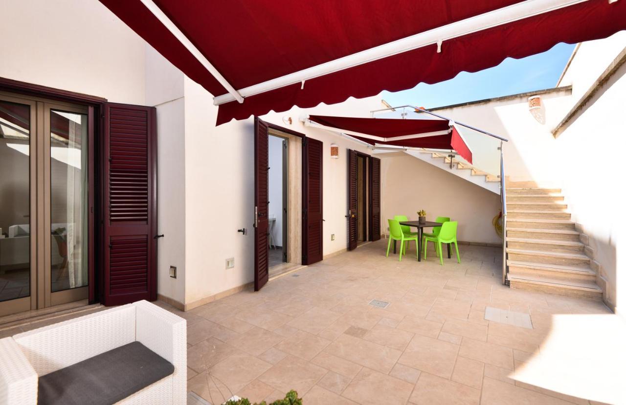 Damavi Suite 2 Torre dell'Orso Kültér fotó
