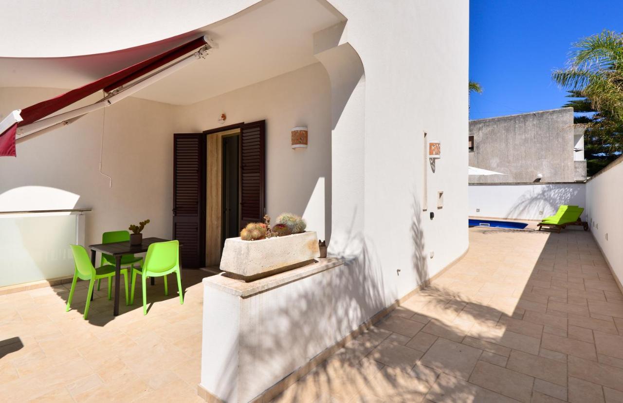 Damavi Suite 2 Torre dell'Orso Kültér fotó