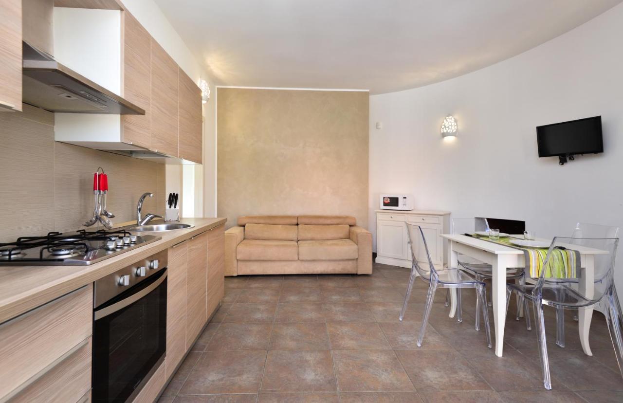 Damavi Suite 2 Torre dell'Orso Kültér fotó